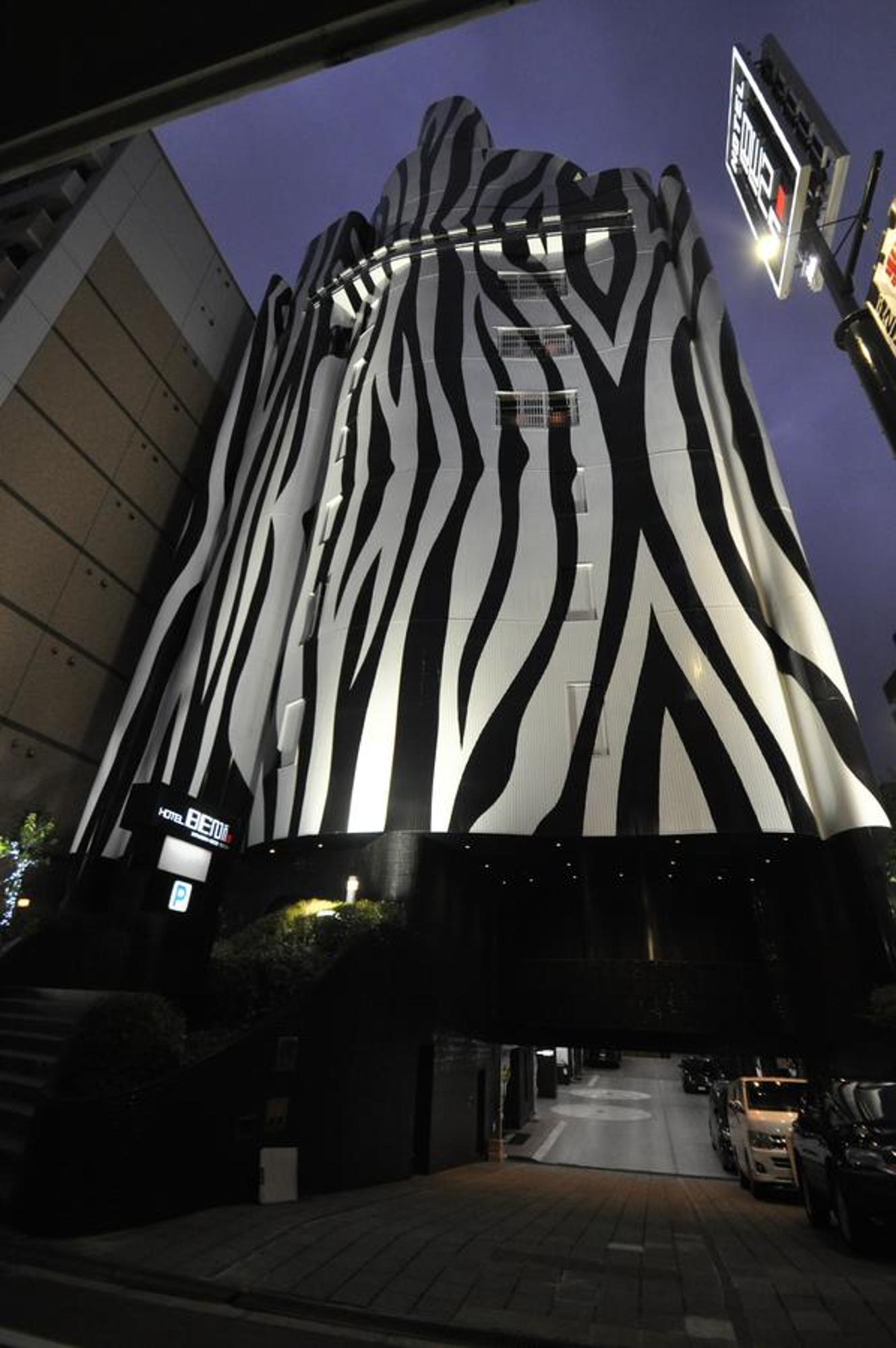 Hotel Beni East (Adults Only) โอซาก้า ภายนอก รูปภาพ